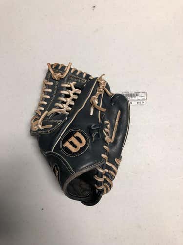 Used Wilson A2000 11 1 4" Bb Sb Gloves Fielders