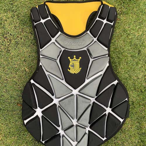 Black Used Large Brine Eraser Chest Protector