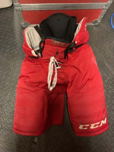 Red Senior Used Medium CCM RBZ 150 Hockey Pants