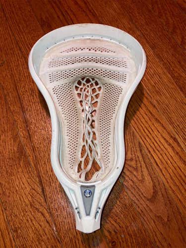 Used Attack & Midfield Strung Evo Warp Pro Head