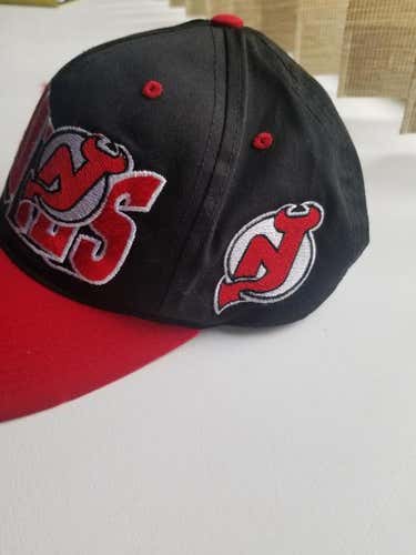 Vintage New Jersey Devils Snapback Hat GCap Wave