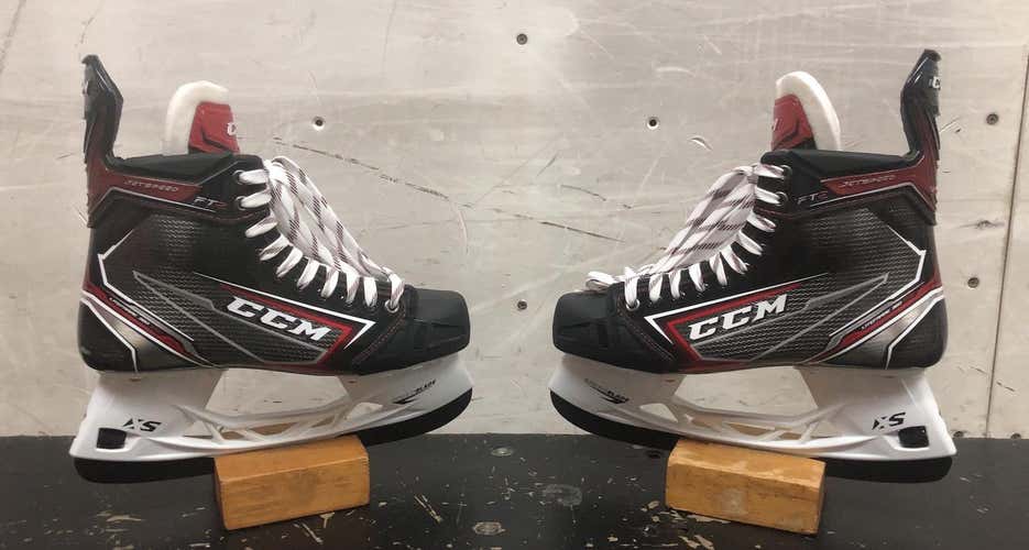 New CCM JetSpeed FT2  Size 6D Hockey Skates