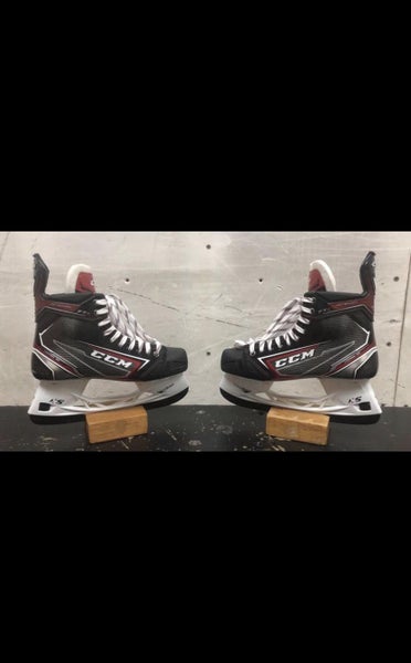 New CCM JetSpeed FT2 D&R (Regular) Size 6.5 Hockey Skates