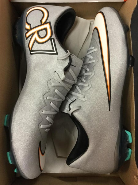 Silver Unisex Molded Cleats Nike JR MERCURIAL VAPOR X FG Cleats