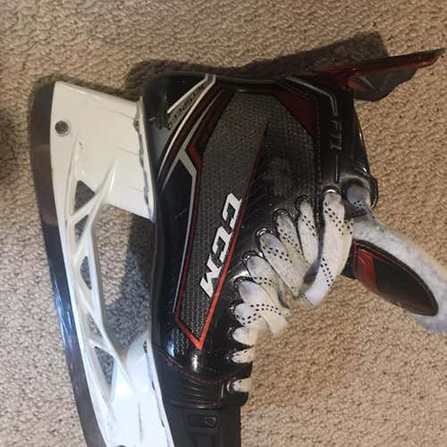 Used CCM JetSpeed FT1 D&R (Regular) Pro Stock Size 9.5 Hockey Skates