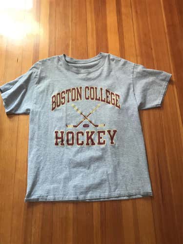 Boston College Hockey/Mens Large Champion Shirt