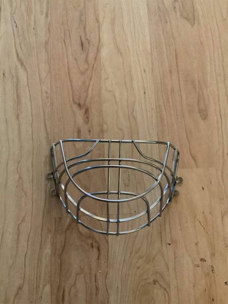 Bauer certified Cat Eye Cage (NME)