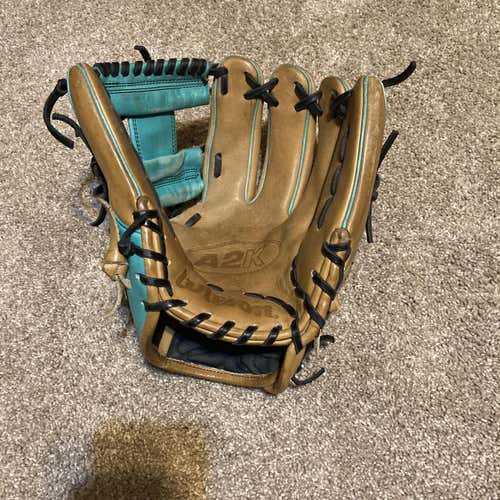 Used Infield 1787 11.75" Baseball Glove