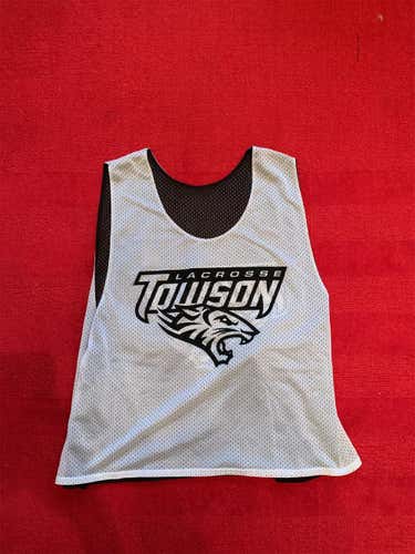 Towson Lacrosse Pinnie #89