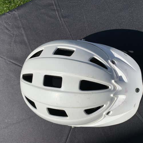 White Used Cascade CPRO Helmet