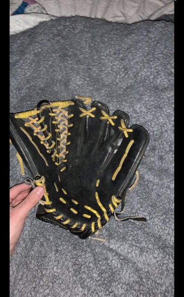 Black Used Outfield SHA/DO Pro 12.5" Baseball Glove