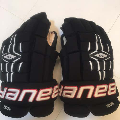 NCAA D1 Black (Like New) Bauer Nexus 1000 15" Pro Stock Gloves