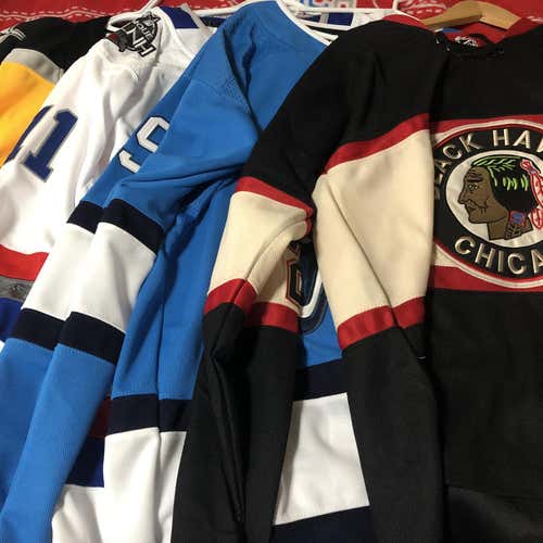 4 Dhgate Jerseys, Matthews/Laine/Kieth/Gallagher