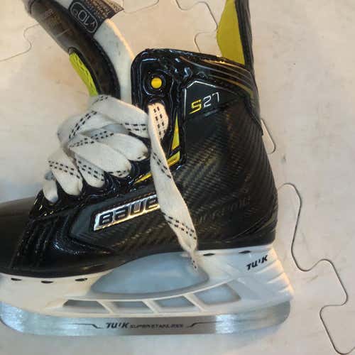 Used Bauer Supreme S27 Size 10 Hockey Skates