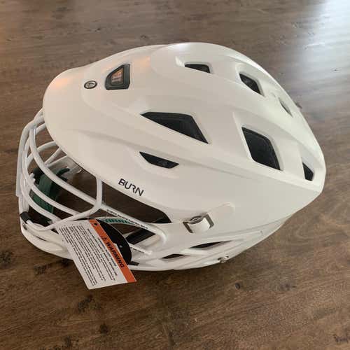 White New Player Warrior Burn Helmet