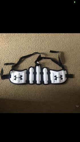 Used Small Under Armour Shoulder Pads