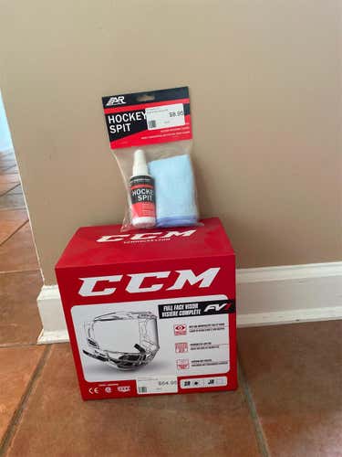 Hockey Spit and CCM Full Shield Bundle *Senior*