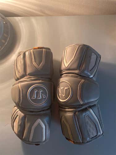 Used Medium Warrior Evo Arm Pads