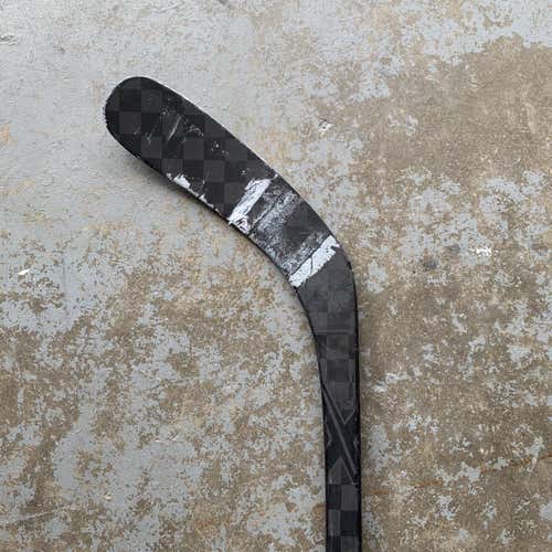 Used Left Handed Vapor APX2 Pro Stock Hockey Stick