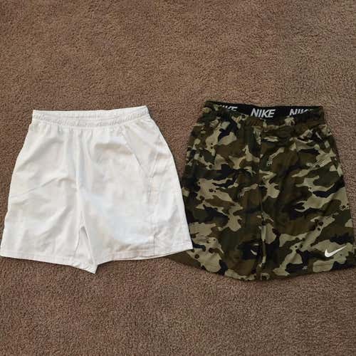 Nike Shorts x2 - Large