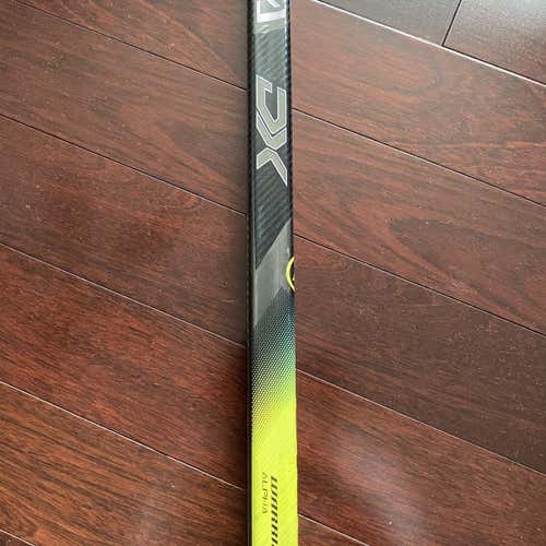 Used Right Handed Alpha DX Hockey Stick