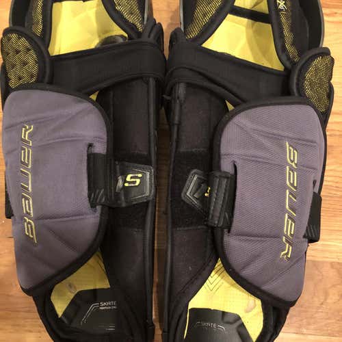 Used Bauer Supreme 1S Shin Pads