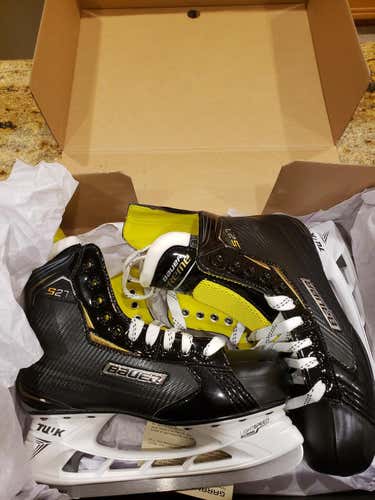 Senior New Bauer Supreme S27 Hockey Skates Size 9 EE EXTRA WIDE rare
