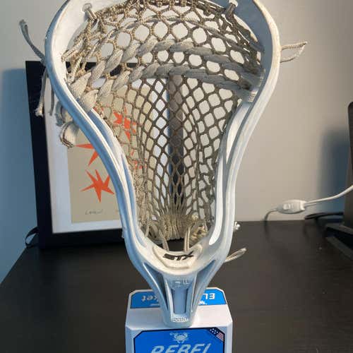 Used Attack & Midfield Strung Proton U Head