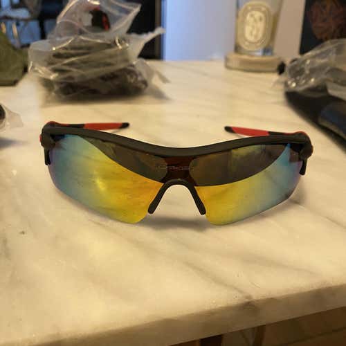 AAA Replica One Size Fits All Oakley Radarlock Sunglasses