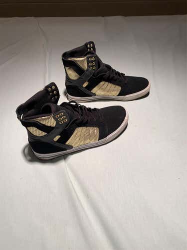 Used But Like New Supra Size 10