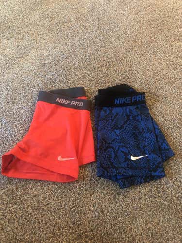 Women’s Nike Spandex Compression Shorts (2 Pack)
