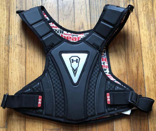 Used Under Armour Spectre Shoulder Pads L