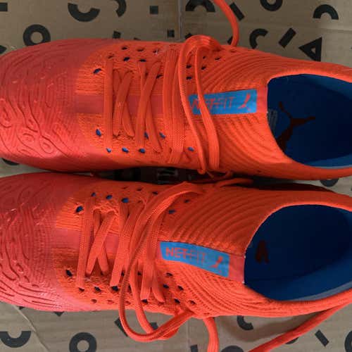 Used 9.5 Puma Future 19.2 Cleats