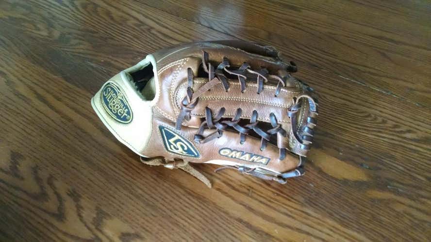 Used Louisville Slugger Right Handed OMAHA PRO Baseball Glove 11.5"