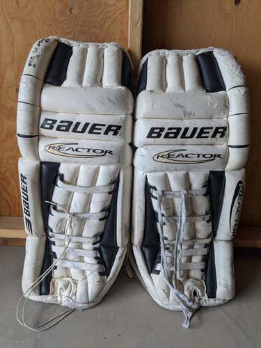 Vintage White Used Senior 33" Bauer Reactor 5000 Goalie Leg Pads
