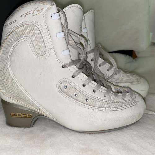 EDEA ICE FLY 220 Used 1 Season Only The BEST 4 U