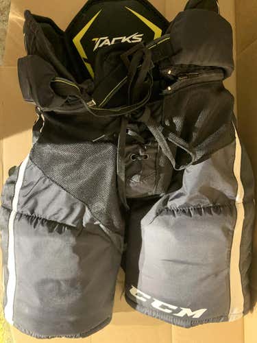 Black Junior Used Medium CCM Tacks 4052 Hockey Pants