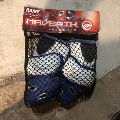 BRAND NEW Large Maverik Rome Arm Pads