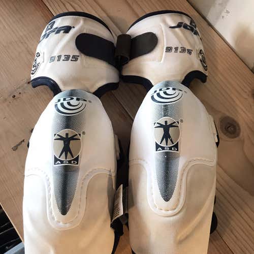 Used Medium Jofa 9135 Elbow Pads - Size 5