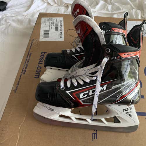 Used CCM JetSpeed FT2 D&R (Regular)  Size 8 Hockey Skates