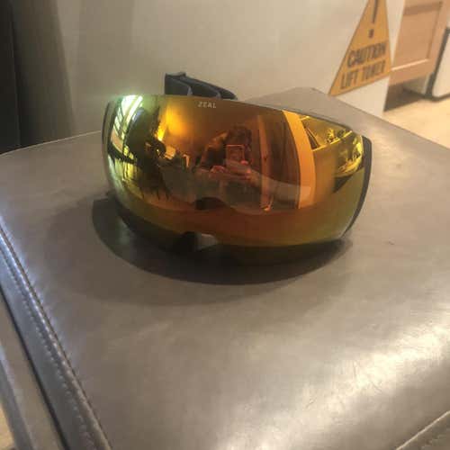 20/21 Blue New Zeal Portal Ski Goggles