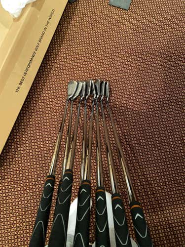 Used Good Condition Right Handed Callaway X2 Hot Iron Set *CHECK DESCRIPTION FOR ALL DETAILS*