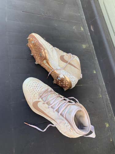 White Men's 11.5 (Women's 12.5) High Top