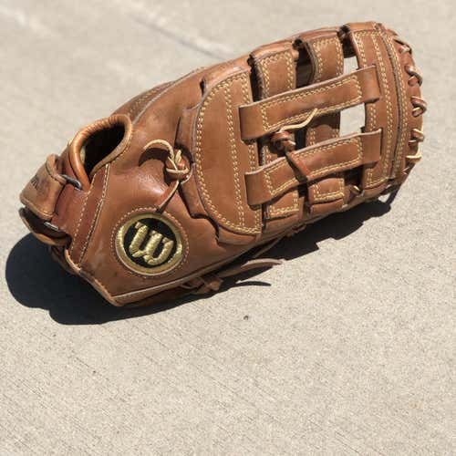 Brown Used Outfield A2000 Pro Select 12.75" Baseball Glove