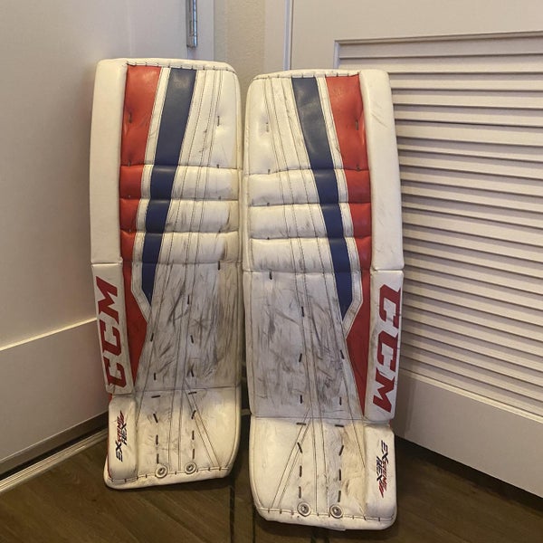 White Used 34" Regular Extreme Flex II Pro Goalie Full Set