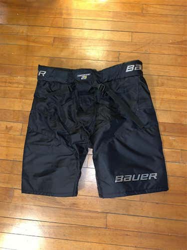 NWOT Senior Medium Bauer Supreme Pant Shell