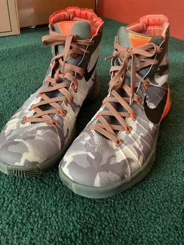 Men's Men's 10.5 (W 11.5) Nike Shoes