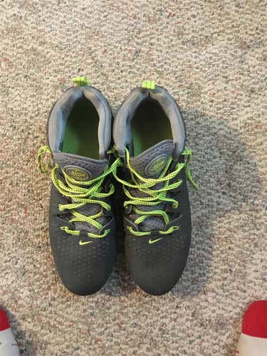 Volt Nike Huaraches Cleats (Size 11)