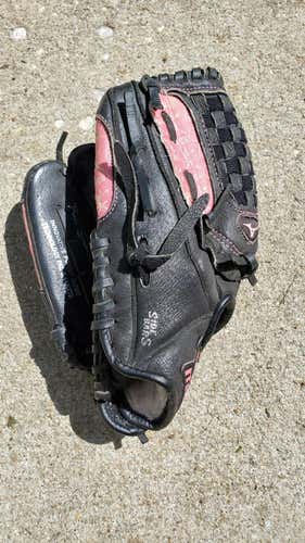 Black Used Mizuno Left Handed Finch Softball Glove 10"