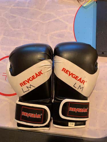 Revgear 8oz Gloves